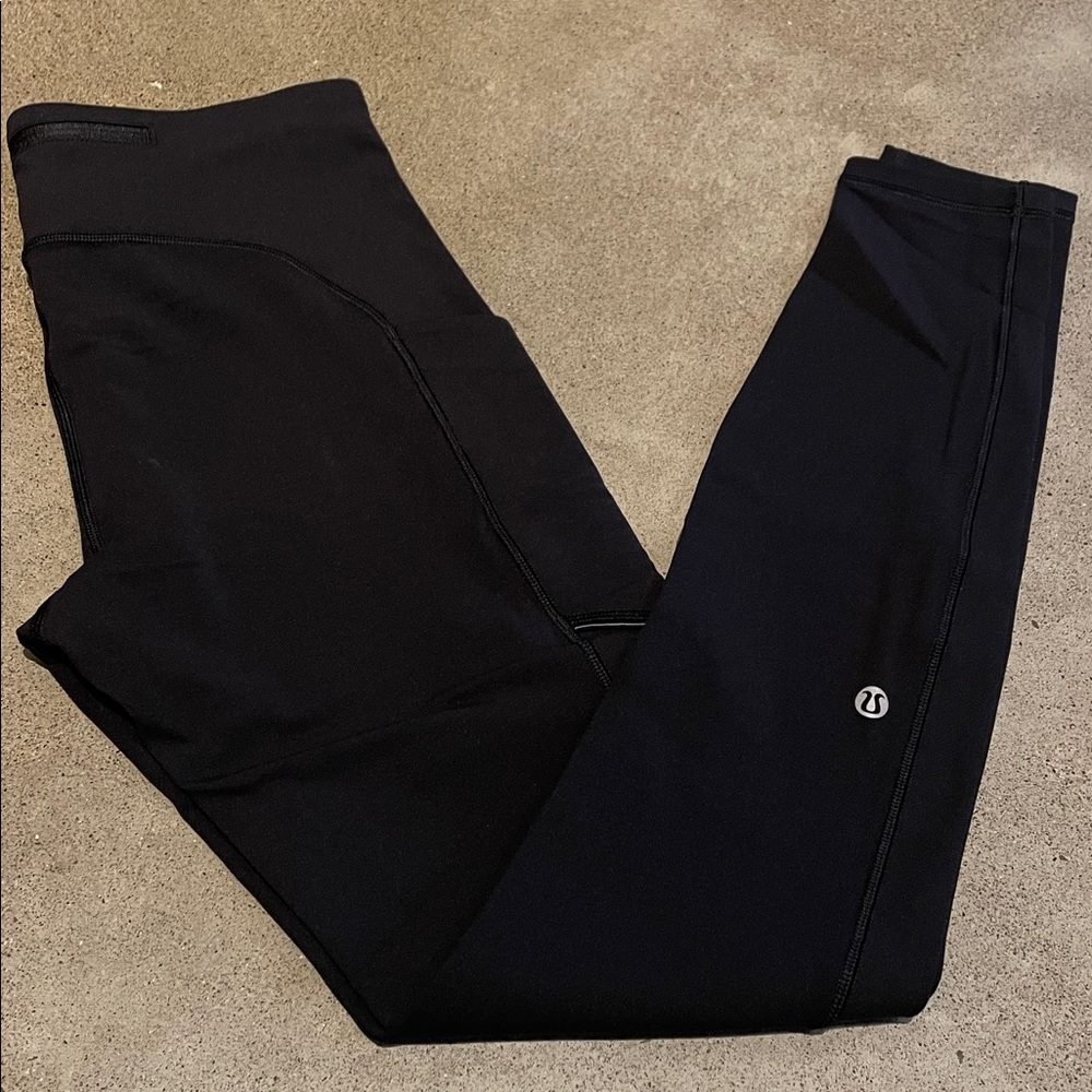 Lululemon Wunder Train leggings with pockets